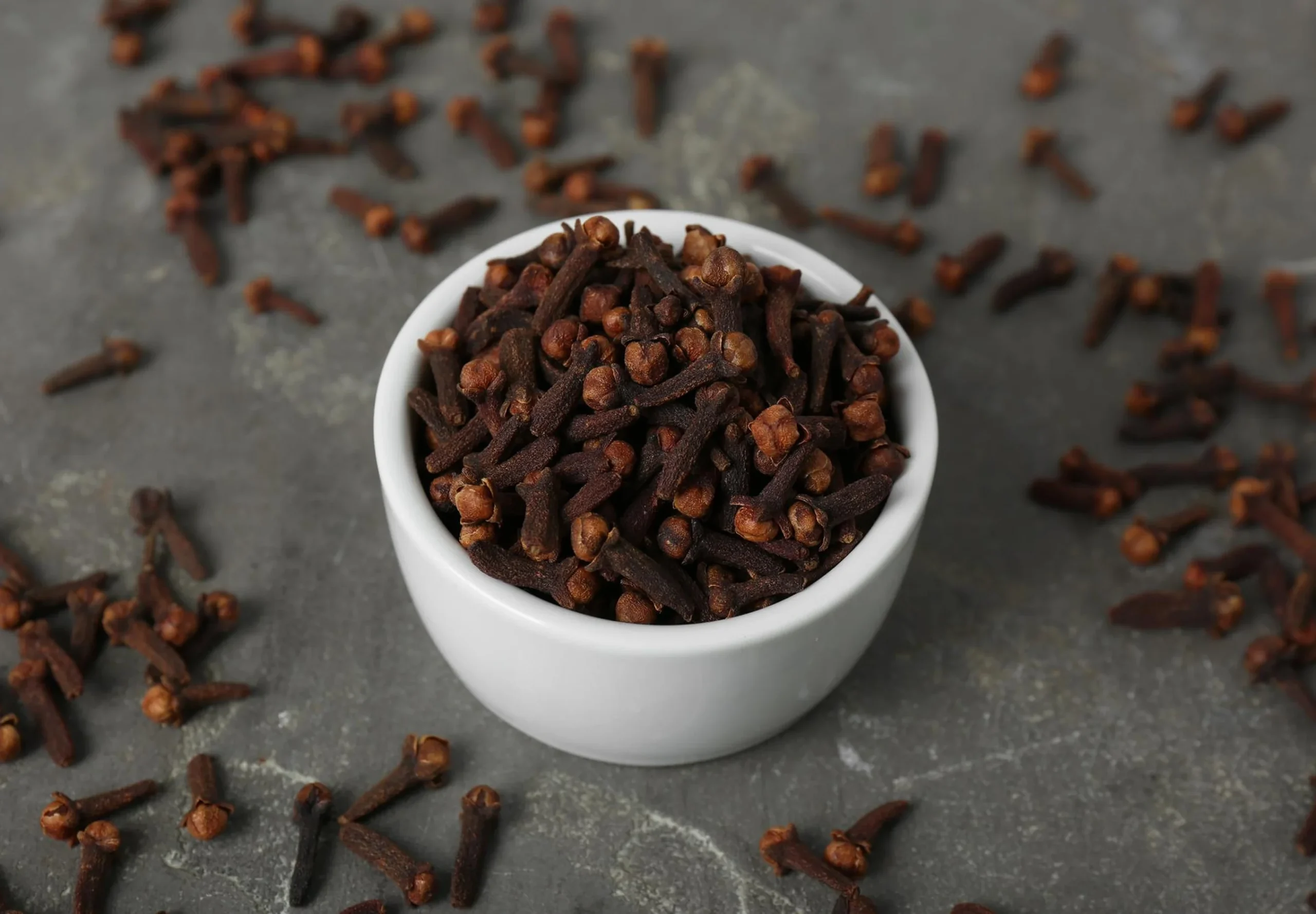 Premium Whole Cloves – Naturally Aromatic & Rich Flavour Spice