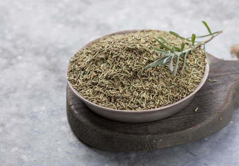 Premium Dried Rosemary – Naturally Aromatic Culinary Herb